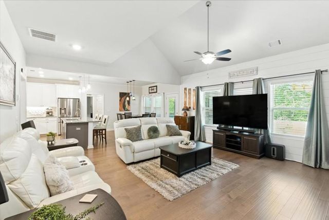 519 Amber Stone, Waleska, GA 30183