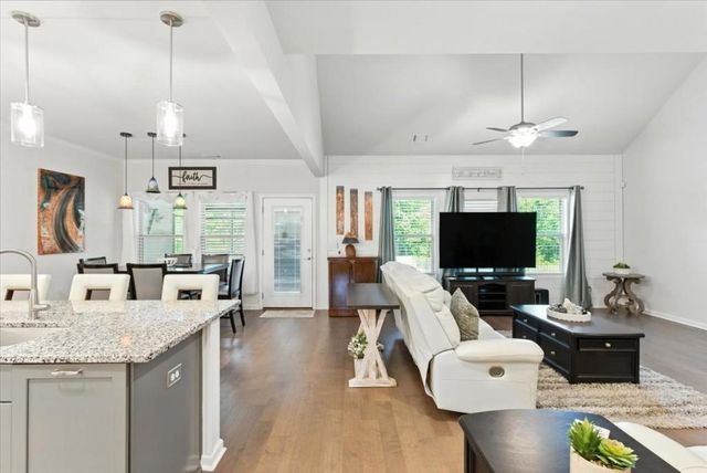 519 Amber Stone, Waleska, GA 30183