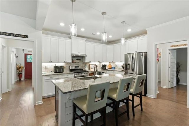 519 Amber Stone, Waleska, GA 30183