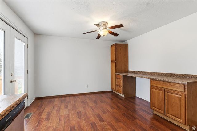 954 W 2400 N, Clinton, UT 84015