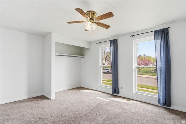 954 W 2400 N, Clinton, UT 84015