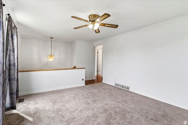 954 W 2400 N, Clinton, UT 84015