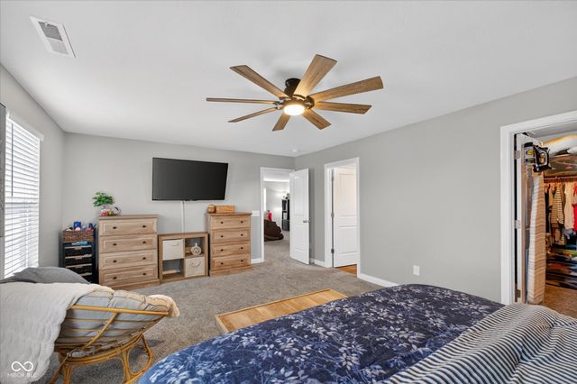 5855 W Commonview Drive, Mccordsville, IN 46055