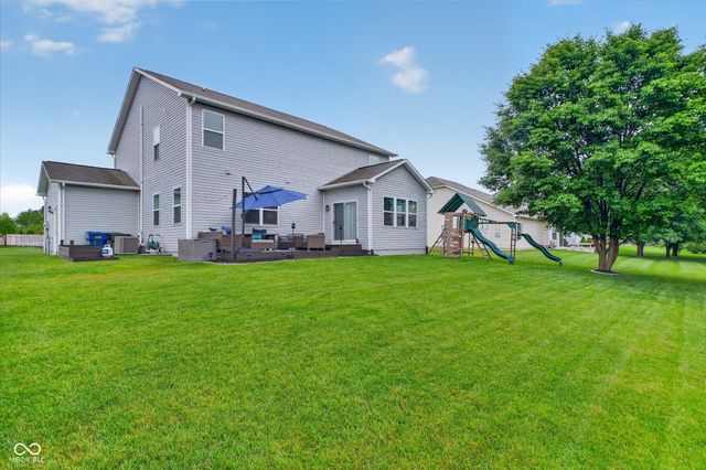 5855 W Commonview Drive, Mccordsville, IN 46055