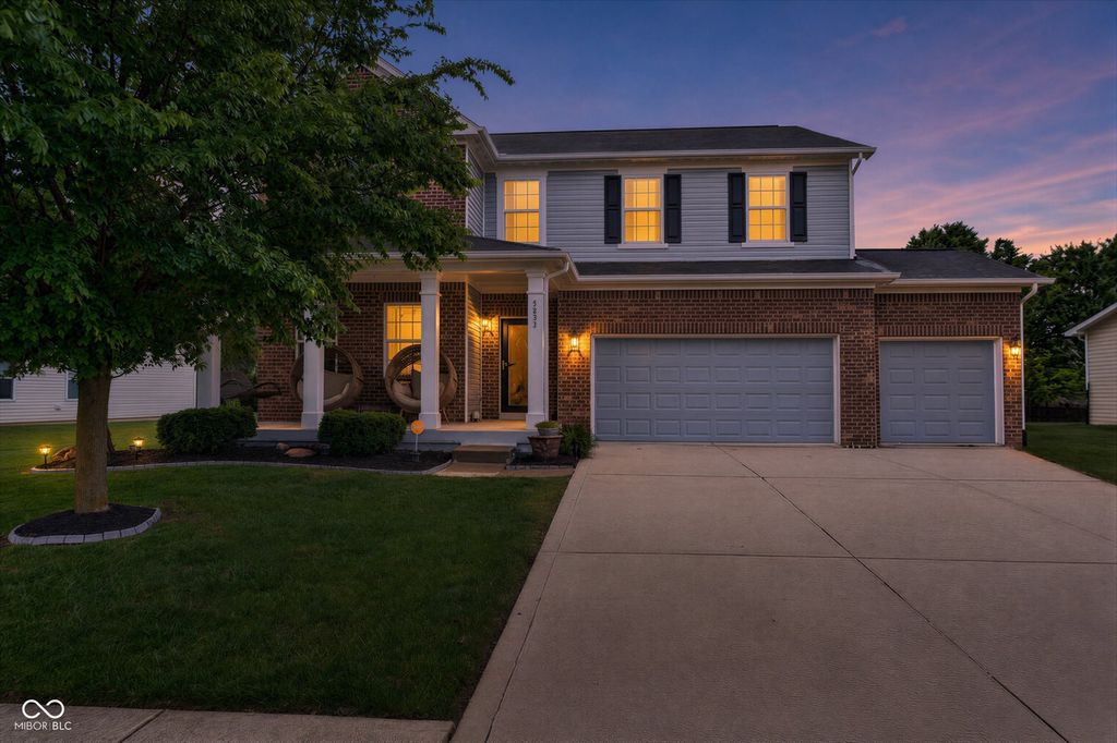 5855 W Commonview Drive, Mccordsville, IN 46055