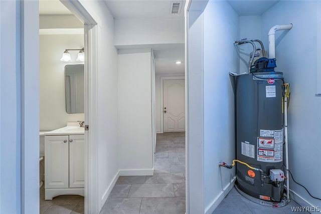 2697 Riverton Avenue, Hamburg, NY 14075