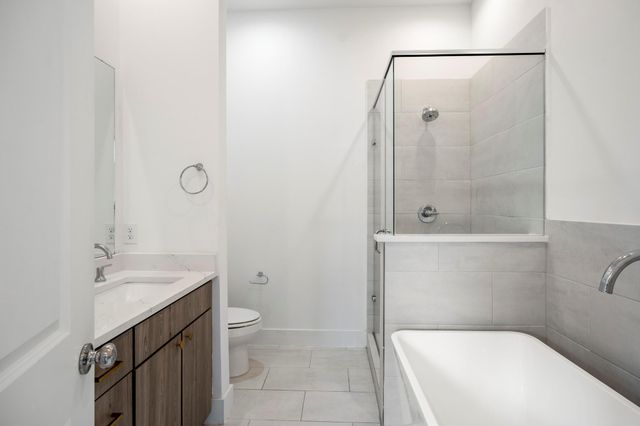 594 Janisch Road, Houston, TX 77018