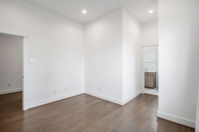 594 Janisch Road, Houston, TX 77018