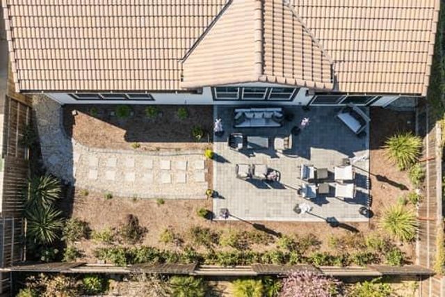 7447 Darque Way, Elk Grove, CA 95757