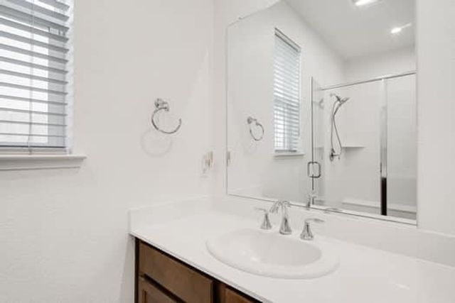 7447 Darque Way, Elk Grove, CA 95757