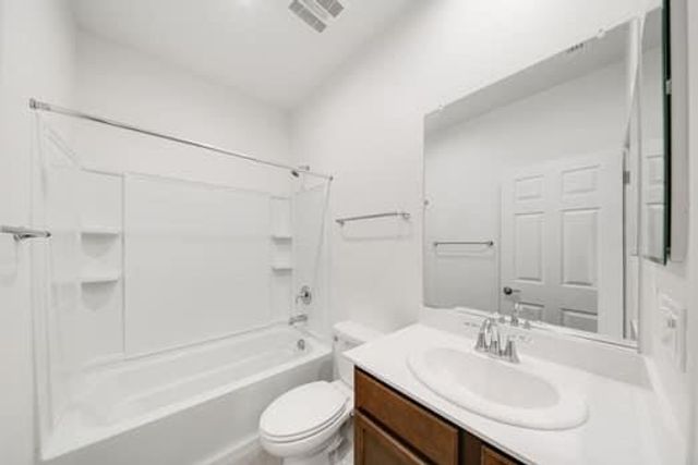 7447 Darque Way, Elk Grove, CA 95757