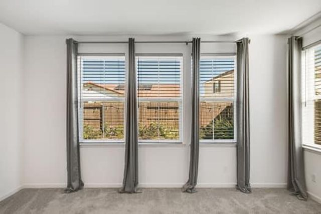 7447 Darque Way, Elk Grove, CA 95757