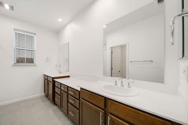 7447 Darque Way, Elk Grove, CA 95757