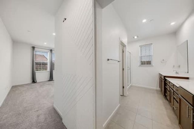 7447 Darque Way, Elk Grove, CA 95757