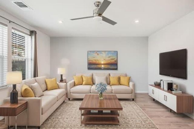 7447 Darque Way, Elk Grove, CA 95757