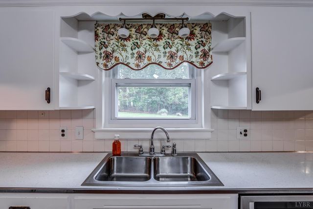 74 Silver Springs Drive, Lynchburg, VA 24502