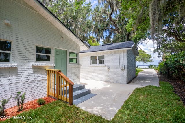 1024 RIVER Road, Orange Park, FL 32073