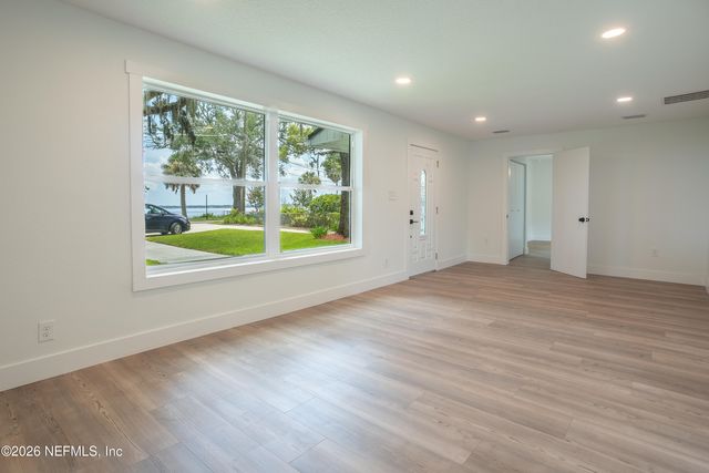 1024 RIVER Road, Orange Park, FL 32073