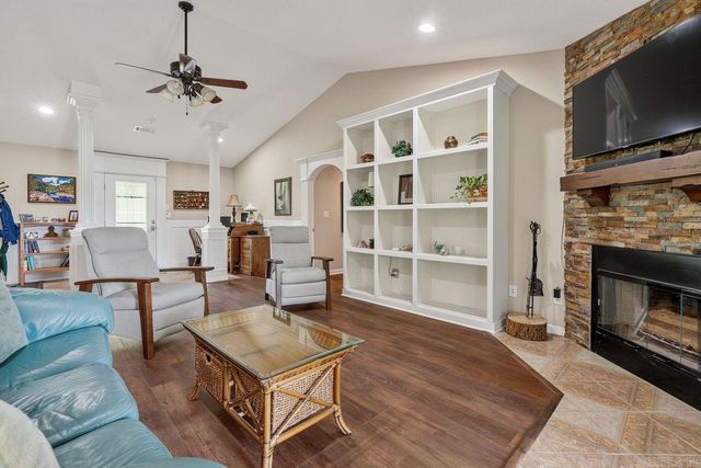 289 Northlake Cove, Hot Springs, AR 71901