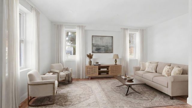 1148 E 211th Street, Bronx, NY 10469