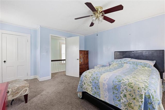 1025 Ironmoulders Street, Leavenworth, KS 66048