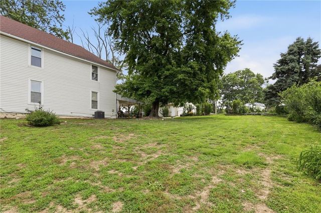 1025 Ironmoulders Street, Leavenworth, KS 66048