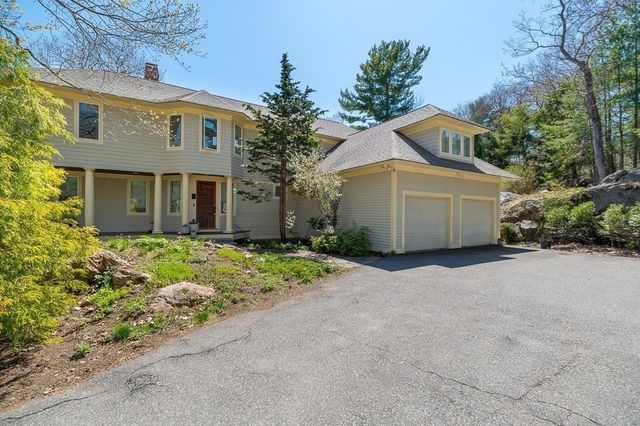 33 Forster Rd, Manchester, MA 01944