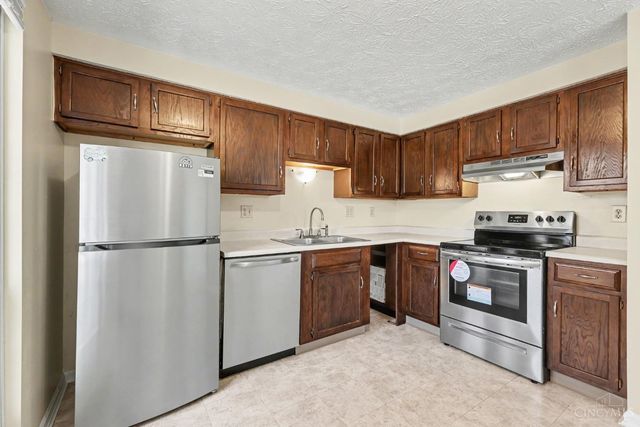 8081 Hetz Drive, Sycamore Twp, OH 45242
