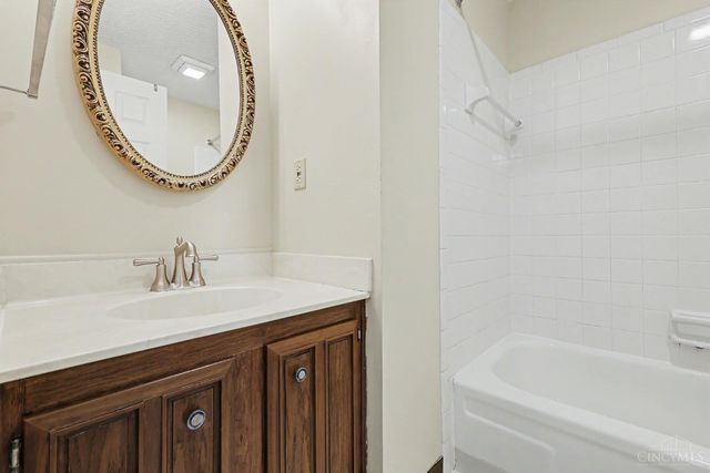 8081 Hetz Drive, Sycamore Twp, OH 45242