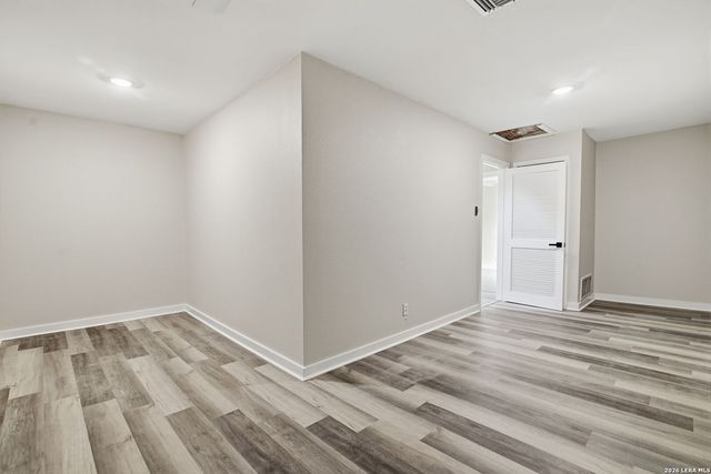 3605 Hidden Dr Apt B4, San Antonio, TX 78217