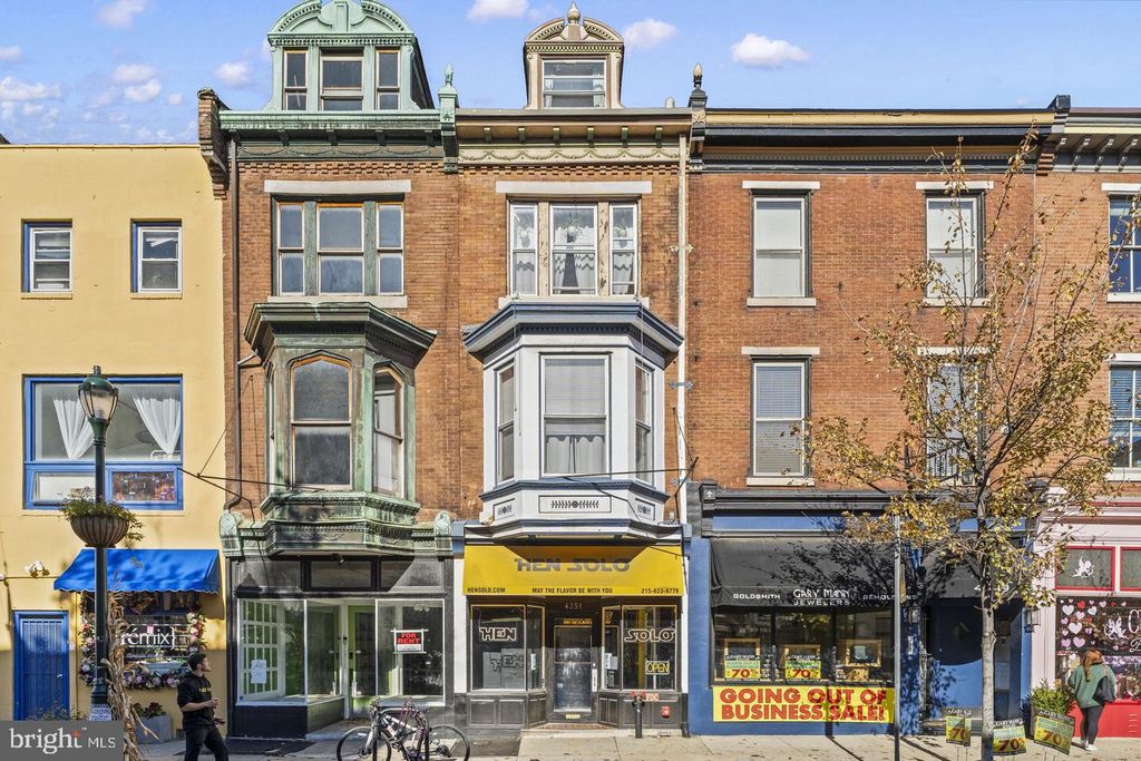 4351 MAIN ST, PHILADELPHIA, PA 19127 — exterior