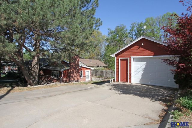 5400 L Street, Lincoln, NE 68510
