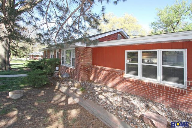 5400 L Street, Lincoln, NE 68510