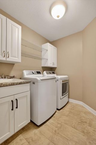 4268 NW Genevieve Place NW, Rochester, MN 55901
