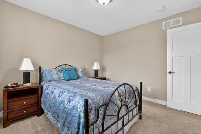 4268 NW Genevieve Place NW, Rochester, MN 55901