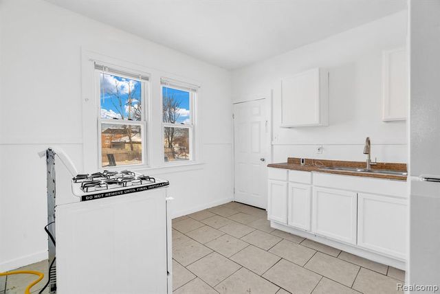 5055 Dailey Street, Detroit, MI 48204