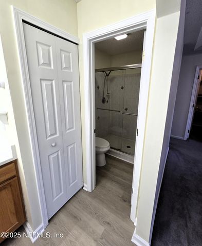 1132 FROMAGE Circle E, Jacksonville, FL 32225