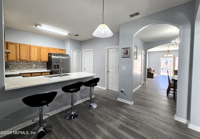 1132 FROMAGE Circle E, Jacksonville, FL 32225