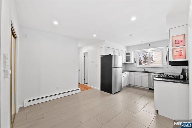 198 Conover Avenue 4, Nutley, NJ 07110