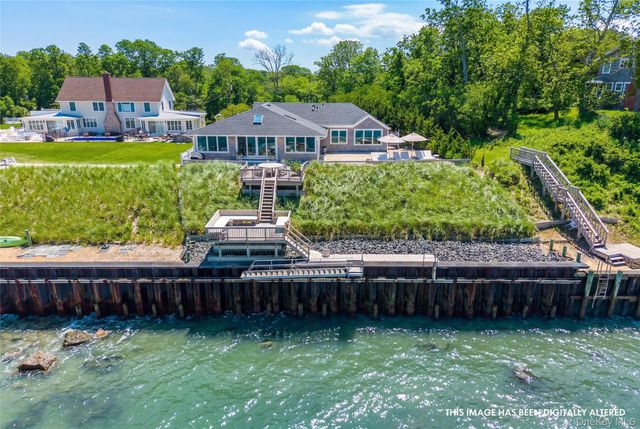 21515 Soundview Avenue, Southold, NY 11971