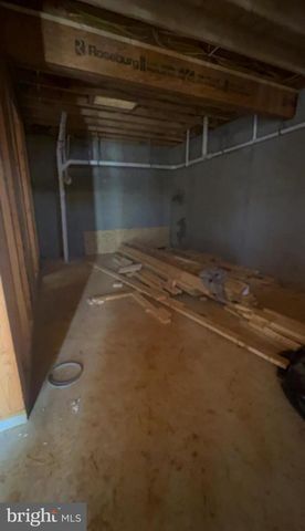 135 HAITI ST., Warrenton, VA 20186