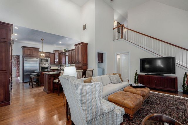4197 East Berkeley Court, Springfield, MO 65809