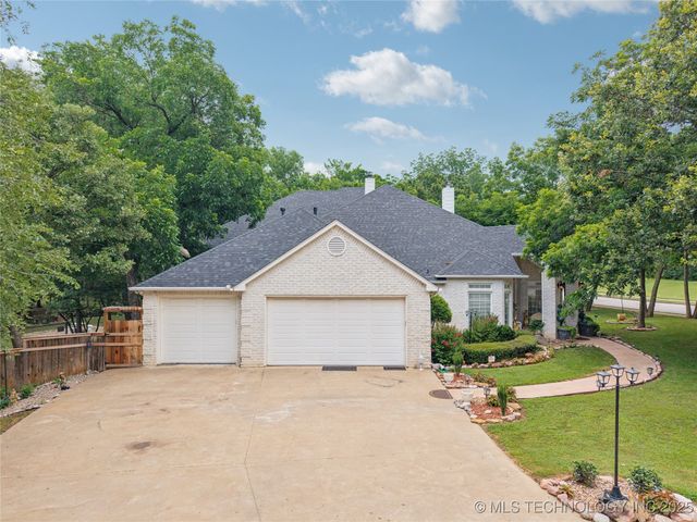 3725 Maple Drive, Sand Springs, OK 74063