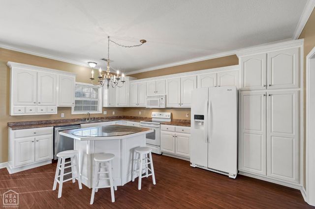 4009 Cypress Moss Cove, Jonesboro, AR 72405