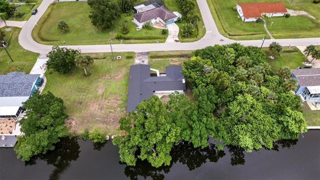 817 MARLIN DRIVE, Punta Gorda, FL 33950