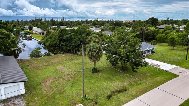 817 MARLIN DRIVE, Punta Gorda, FL 33950