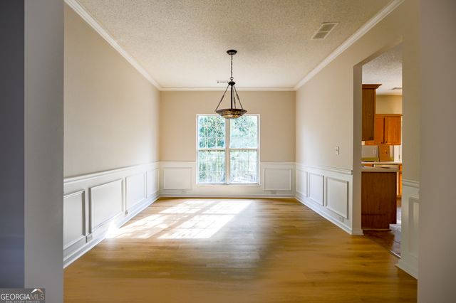 1570 Swan Valley Court, Lawrenceville, GA 30043