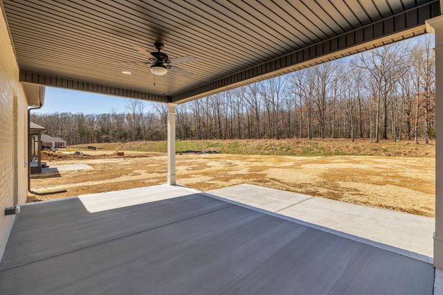 104 Stonebrook Dr, Shelbyville, TN 37160