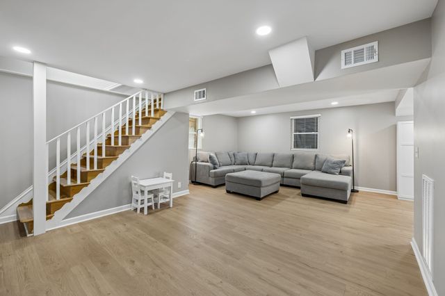 513 Tobylynn Dr, Nashville, TN 37211