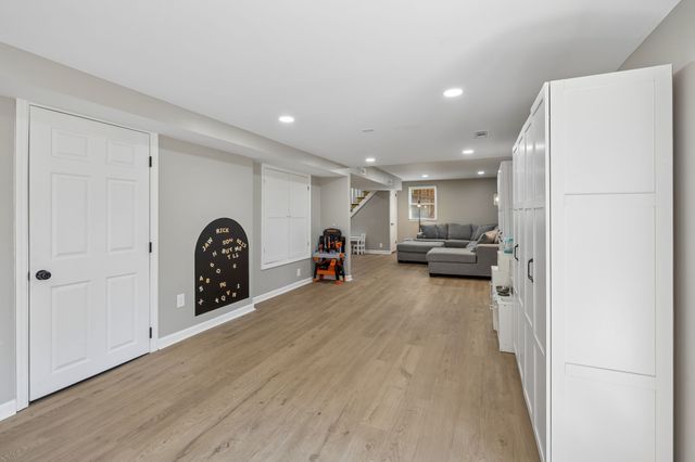 513 Tobylynn Dr, Nashville, TN 37211